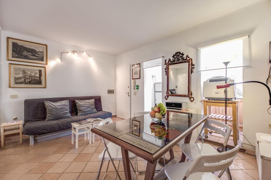 Frangipane Apartment Rom Zimmer foto